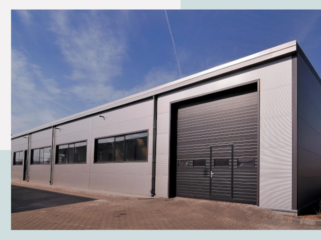 Быстровозводимые склады от СтальСтрой-Мчр по цене 621 руб.