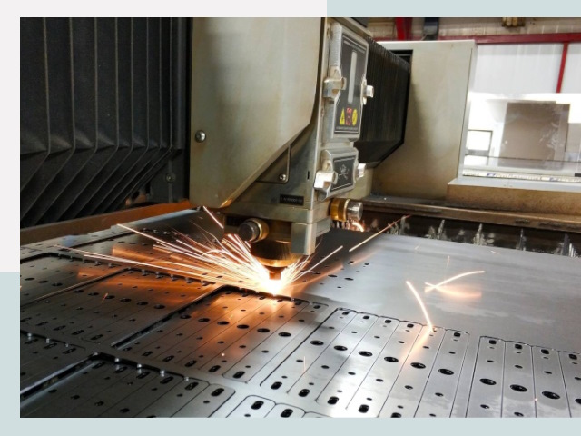 Лазерная резка металла в Мичуринске от 621 руб.